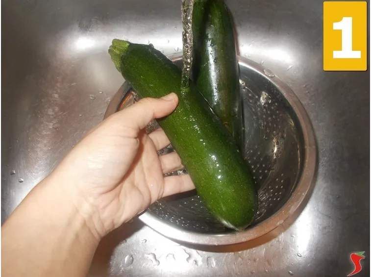 Lavorate la zucchina