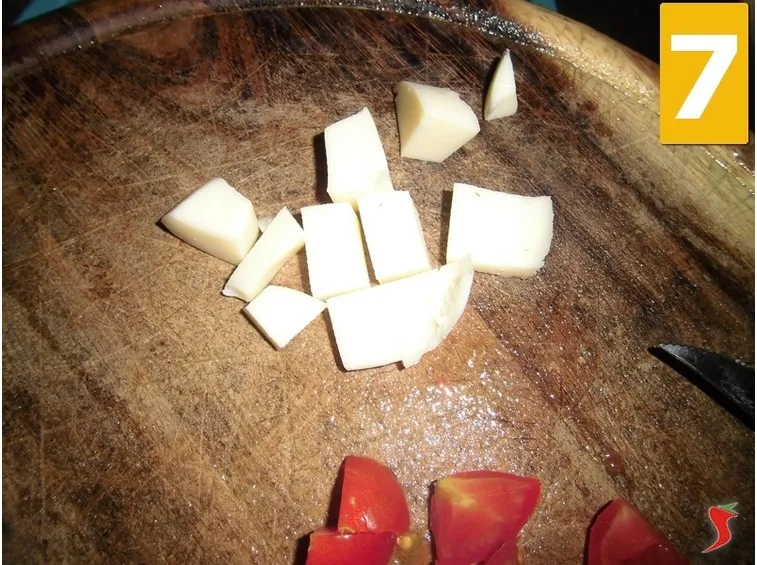 pomodori e provolone