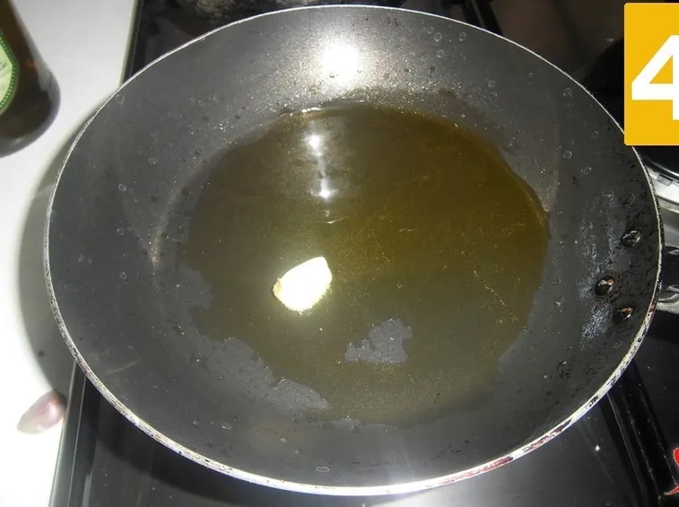 aglio in padella