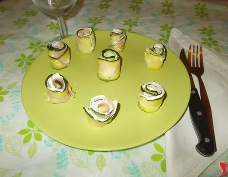 Gli involtini di zucchine grigliate