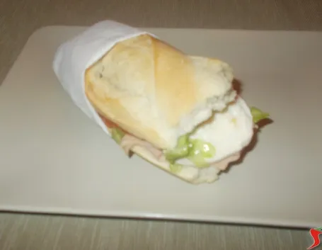 Panino con la mortadella