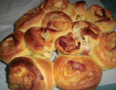 Torta di rose salata