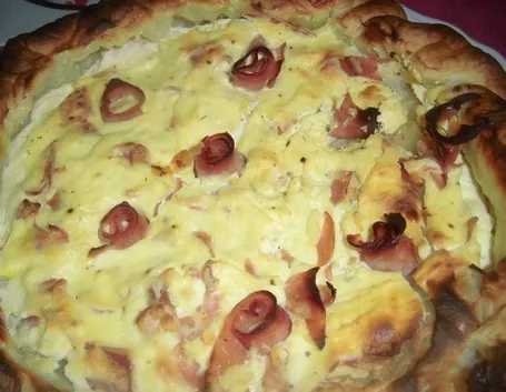 Torta salata con ricotta e mortadella