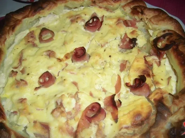 Torta salata con ricotta e mortadella