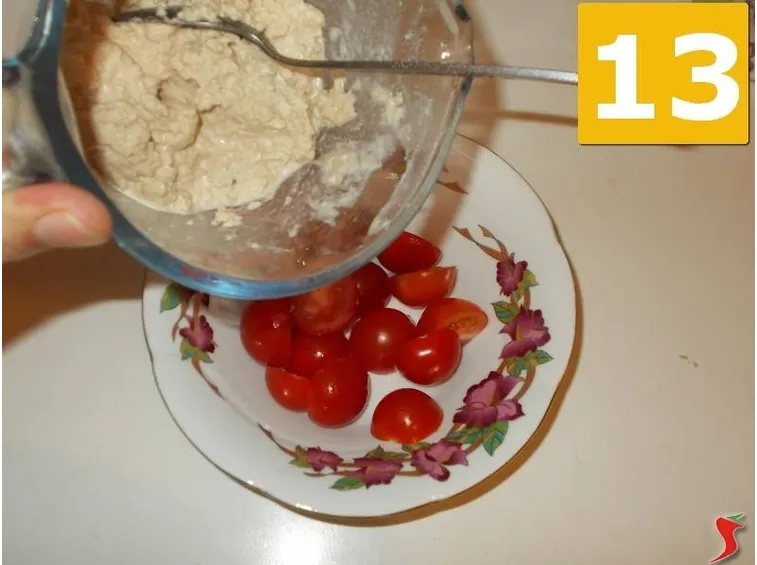 Unire gli ingredienti della farcitura