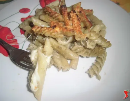 Pasta mista con pesto di melanzane