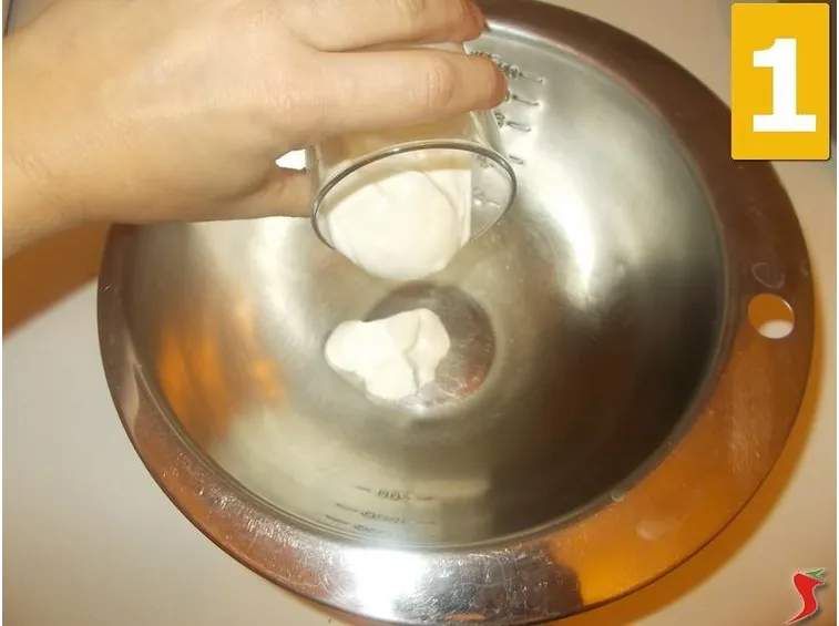 Iniziate a preparare l'impasto