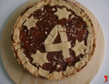 crostata con decorazione numerica