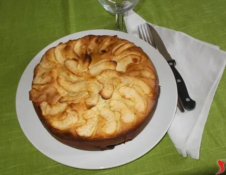 La torta di mele e yogurt