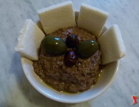 il patè di olive nere