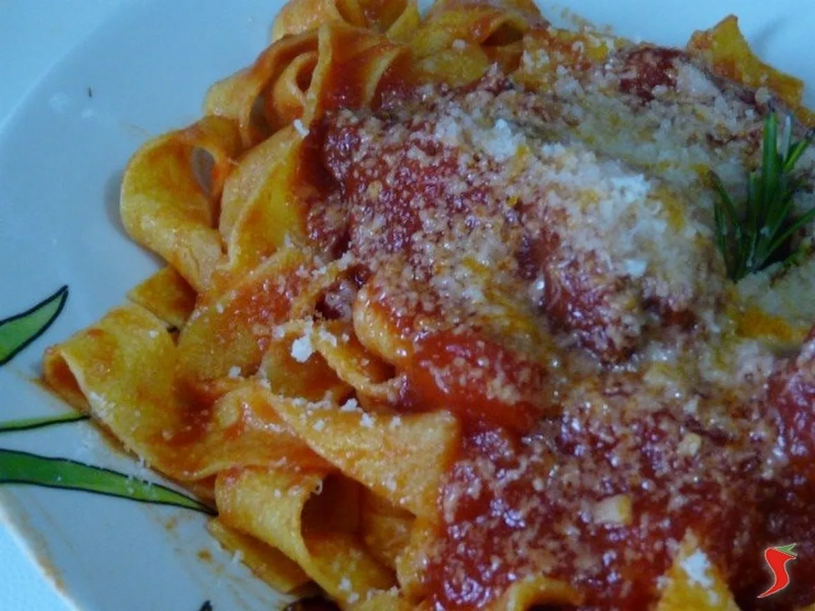 pappardelle al ragù