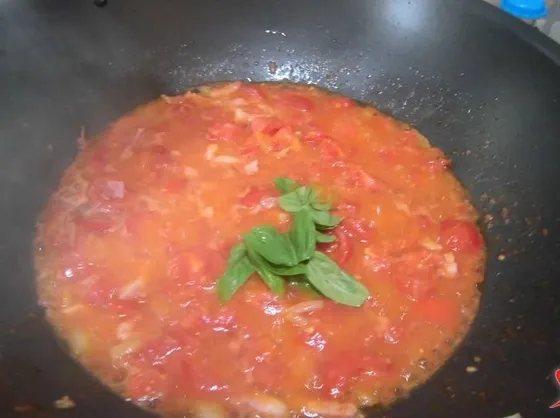 Sugo e pancetta 