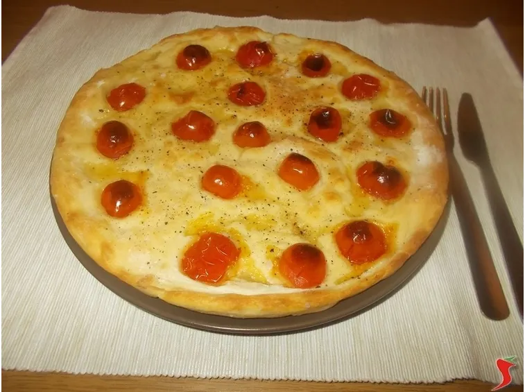 La focaccia di pomodorini