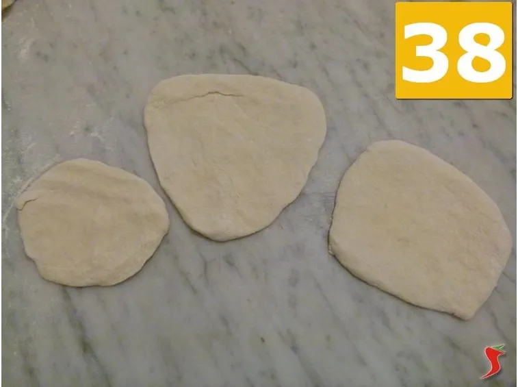 stendere la pasta