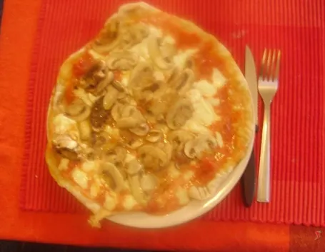 pizza ai funghi