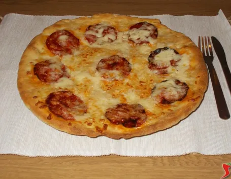 Pizza diavolo