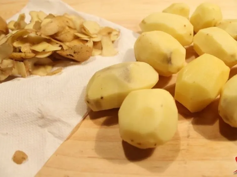 Tagliare le verdure a dadini