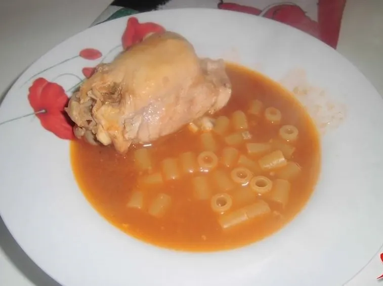 pollo in brodo