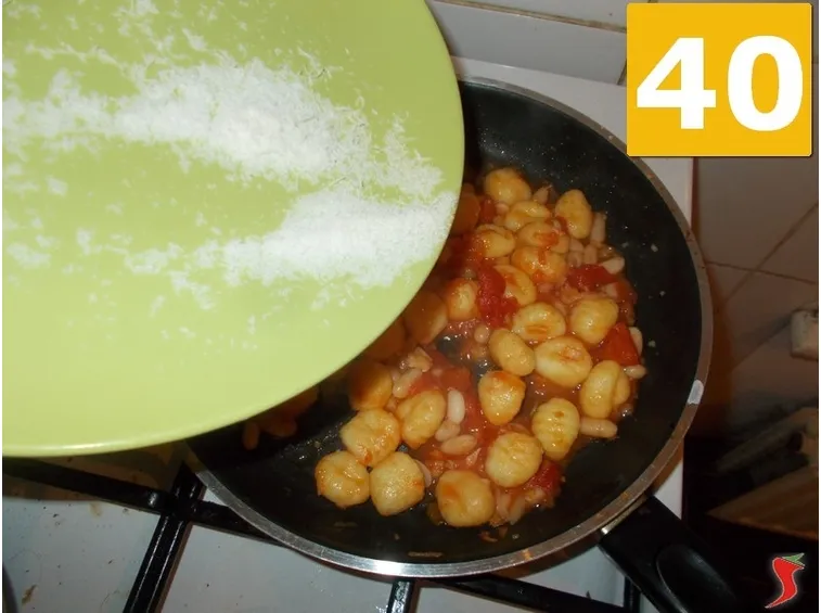 Gnocchi e fagioli
