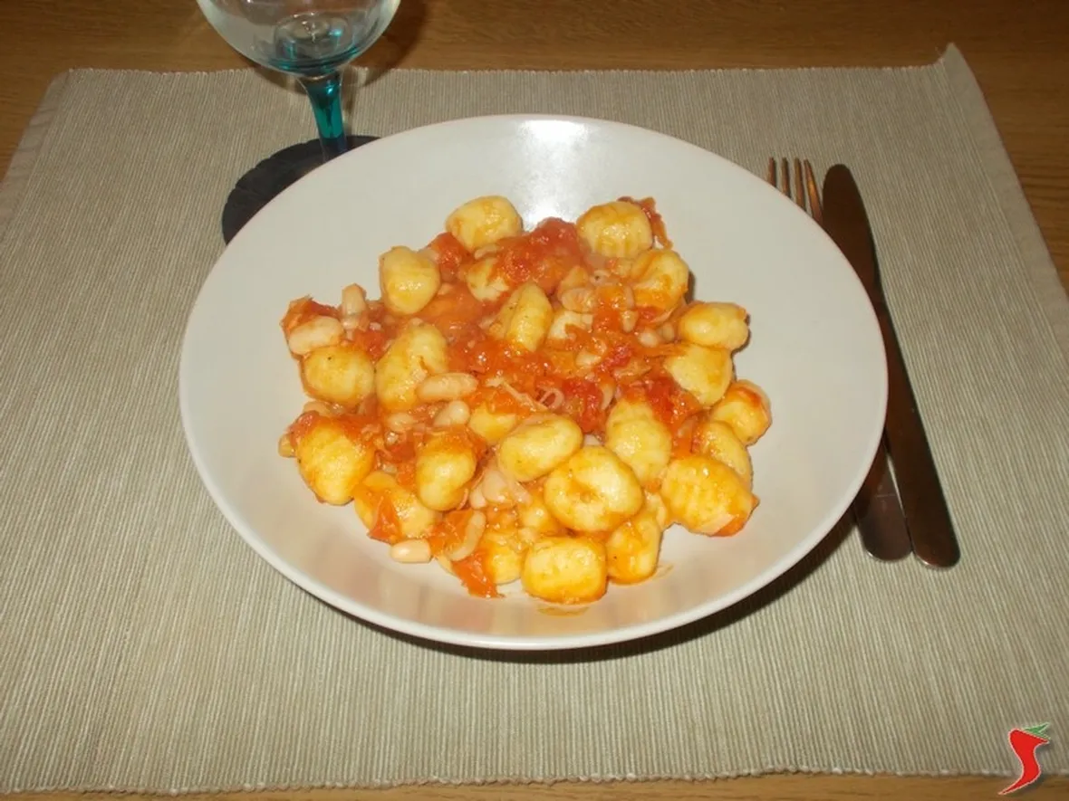 Gnocchi e fagioli