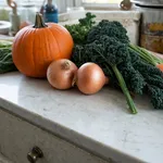 Le verdure giuste per il minestrone autunnale con zucca e cavolo nero