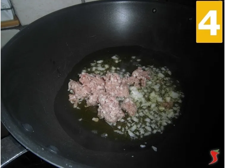 Cuocere la carne