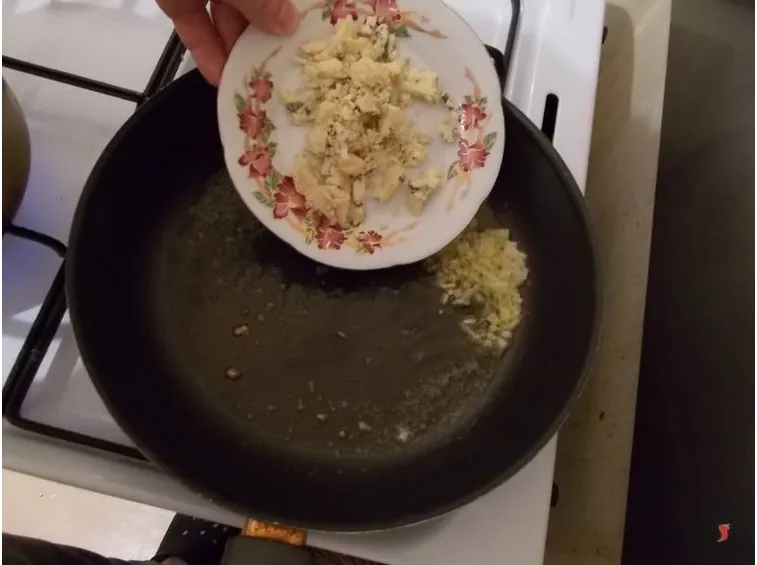 La crema al gorgonzola