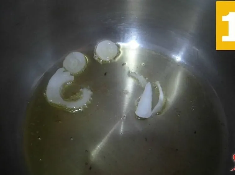 Preparare il sugo 