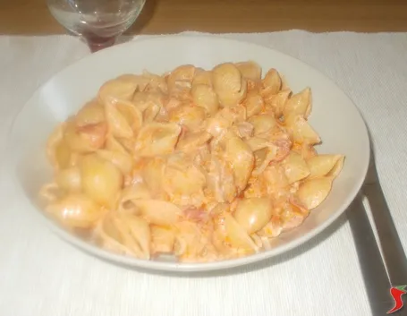 Pasta tonno fresco
