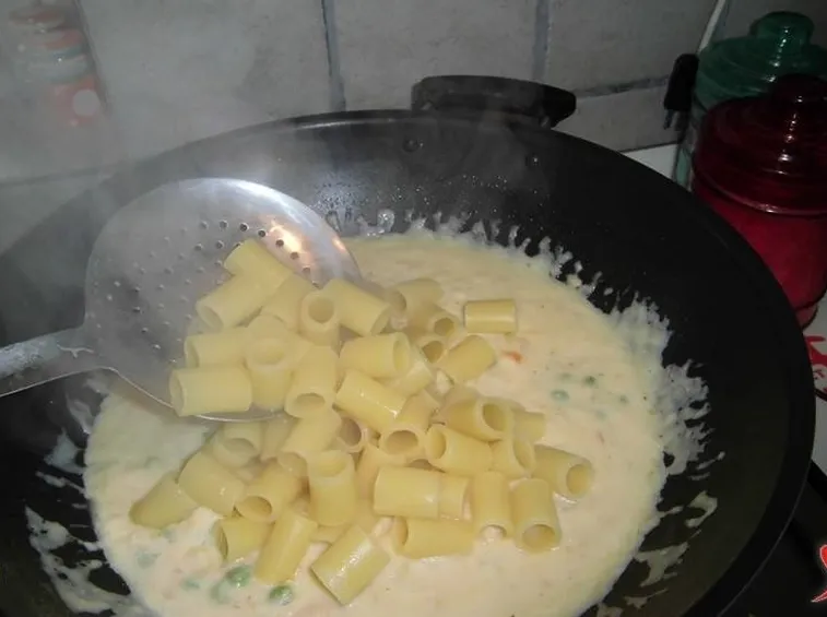 condire la pasta 