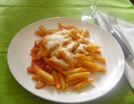 penne amatriciana