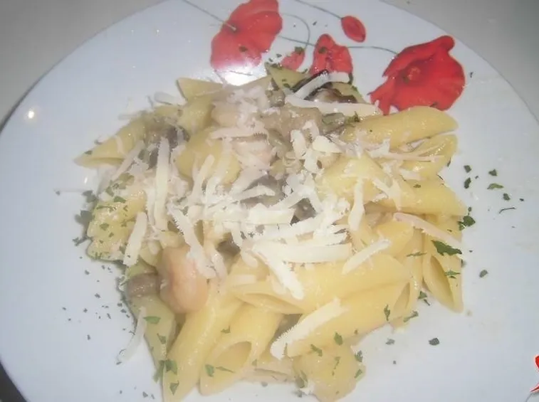 penne funghi, patate, gamberetti 