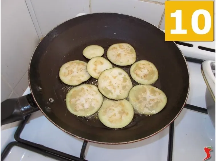 Friggere le melanzane