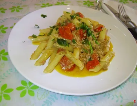 penne tonno pomodorini