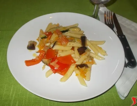Le pennette con le verdure