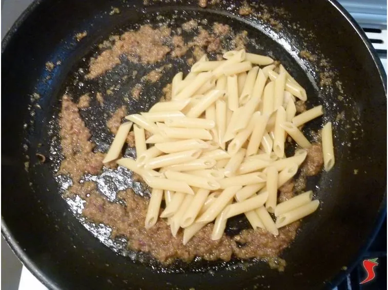 aggiungere pasta