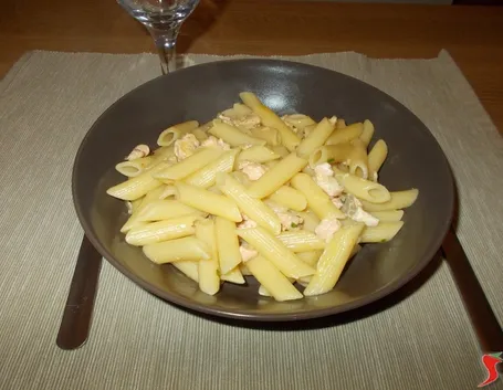 Pennette al salmone