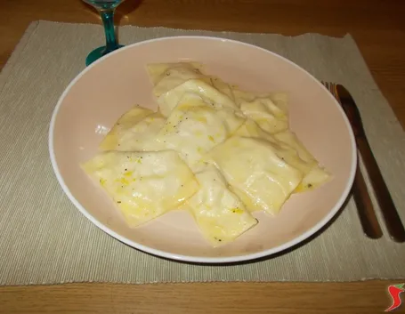 Ravioli salmone