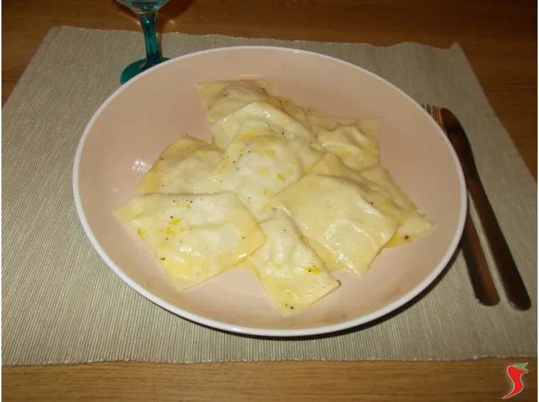 Ravioli salmone