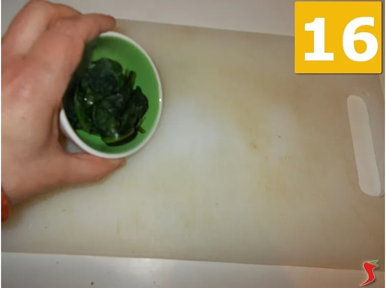 ravioli ricotta e spinaci