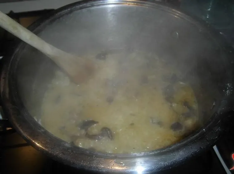 aggiungere i funghi 