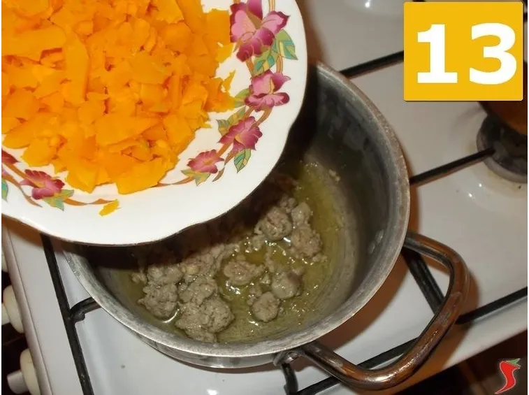 Aggiungere la zucca