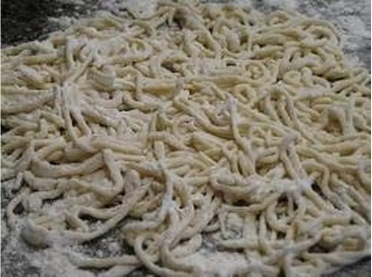 spaghetti fatti in casa