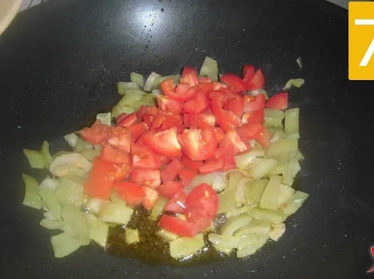 aggiungere pomodorini