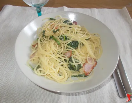 Spaghetti con gli spinaci