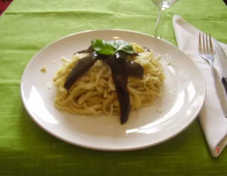 spaghetti alle melanzane