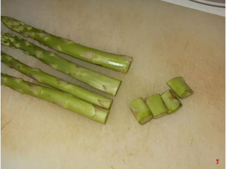 Lessare gli asparagi