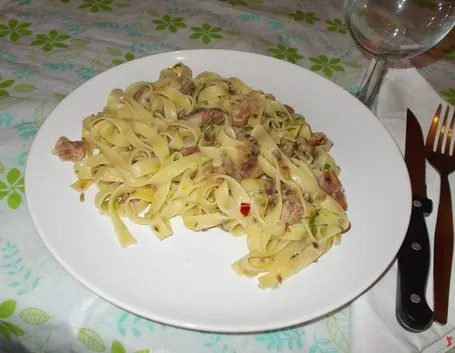 Le tagliatelle al prosciutto