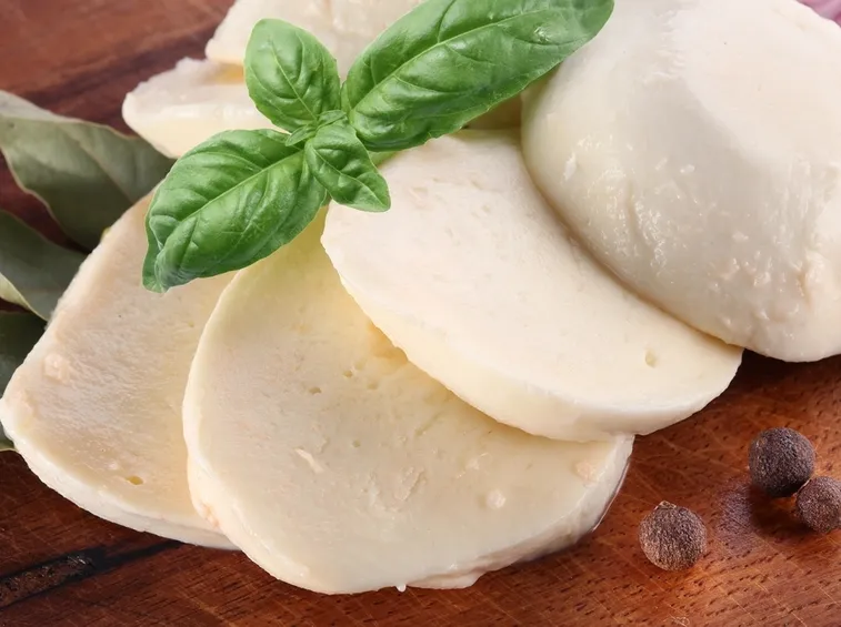 MOZZARELLA DI BUFALA