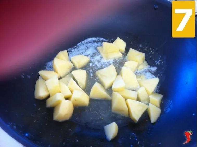 Cuocere le patate 